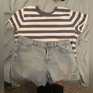 Hollister Striped Navy and White Tee with aerie Light Wash Denim Shorts